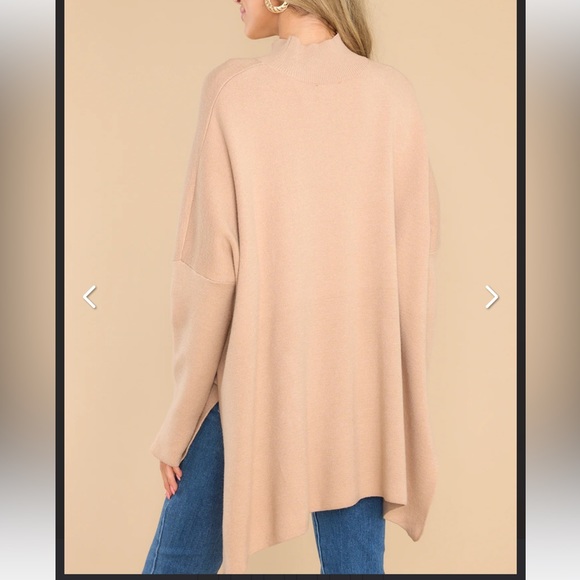 Light Mocha Sweater Medium/ Large - Picture 3 of 3